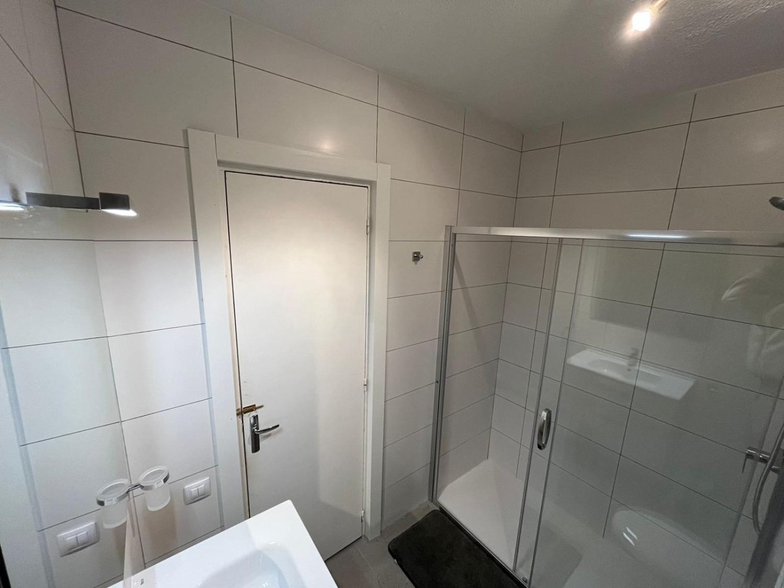 Apartamento Immodelpas Montréal 33 *